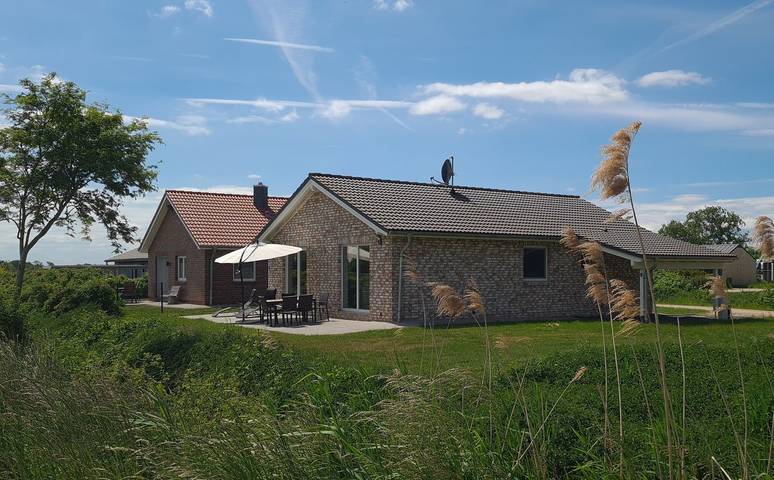 Ferienhaus für 6 Personen, mit Terrasse und Garten sowie Ausblick, mit Haustier in Jade - 3