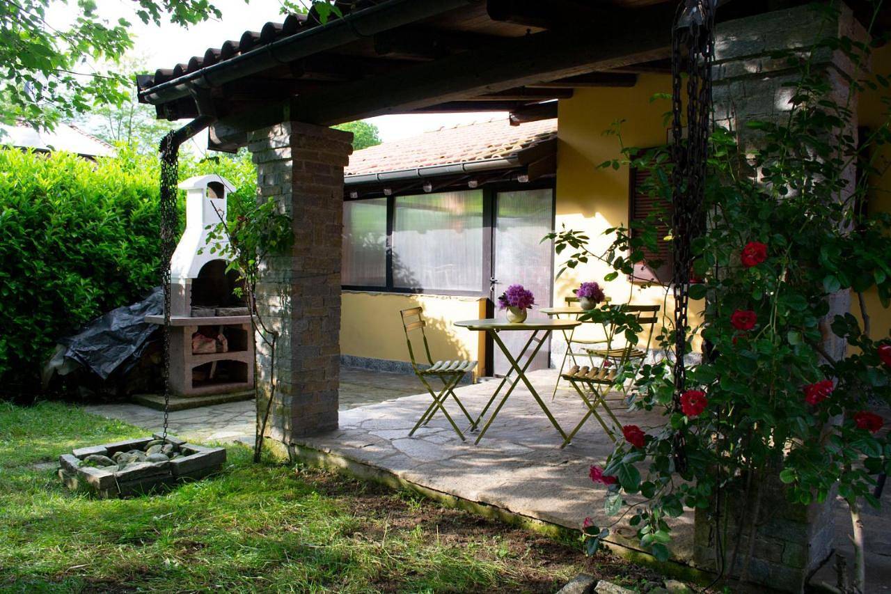 Casa di Nina in Oleggio Castello, Lago Maggiore (Piemont)
