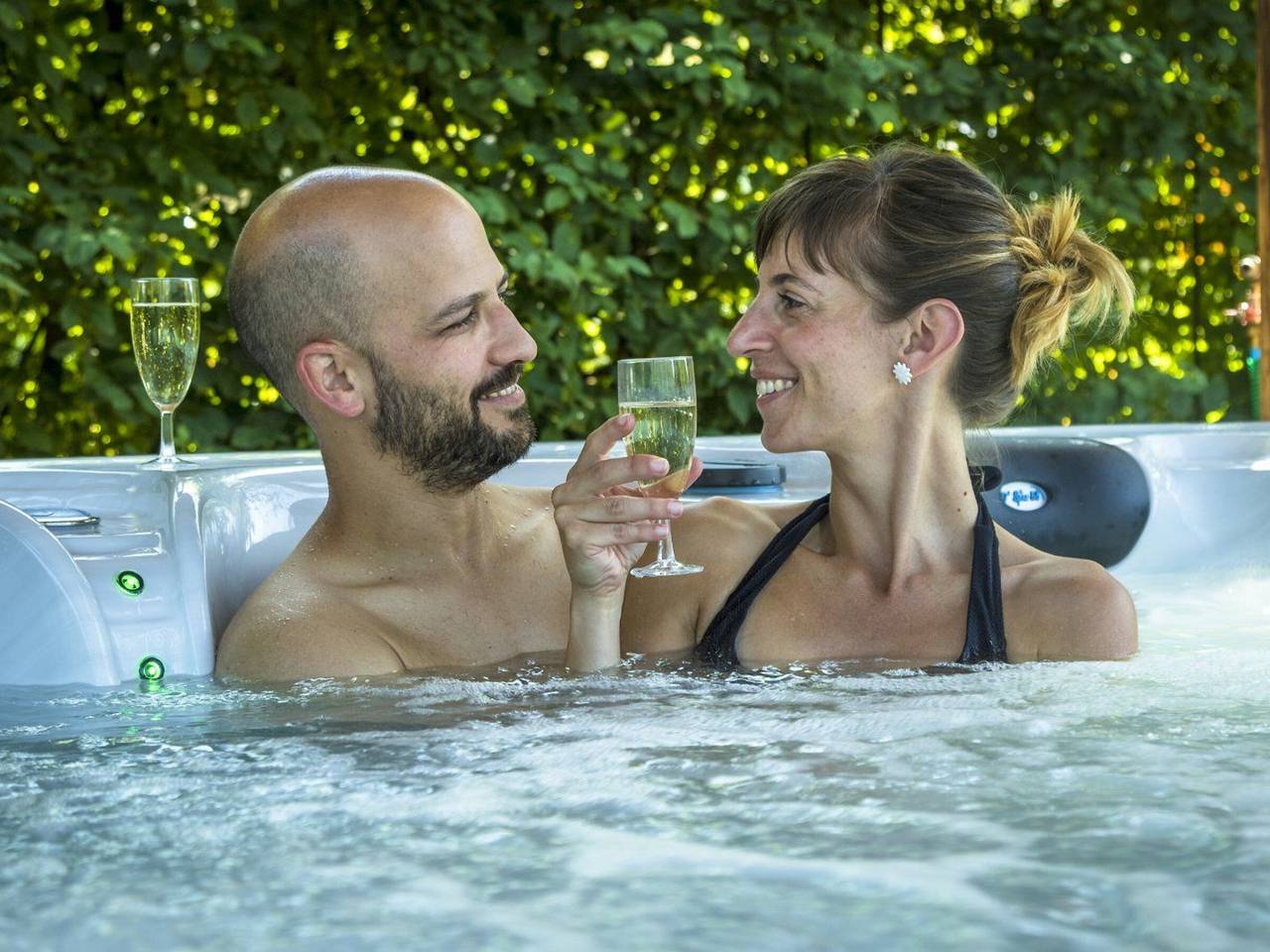 Chambre Rubis: Élégance et Confort en Pleine Nature in Le Clerjus, Région d'Épinal