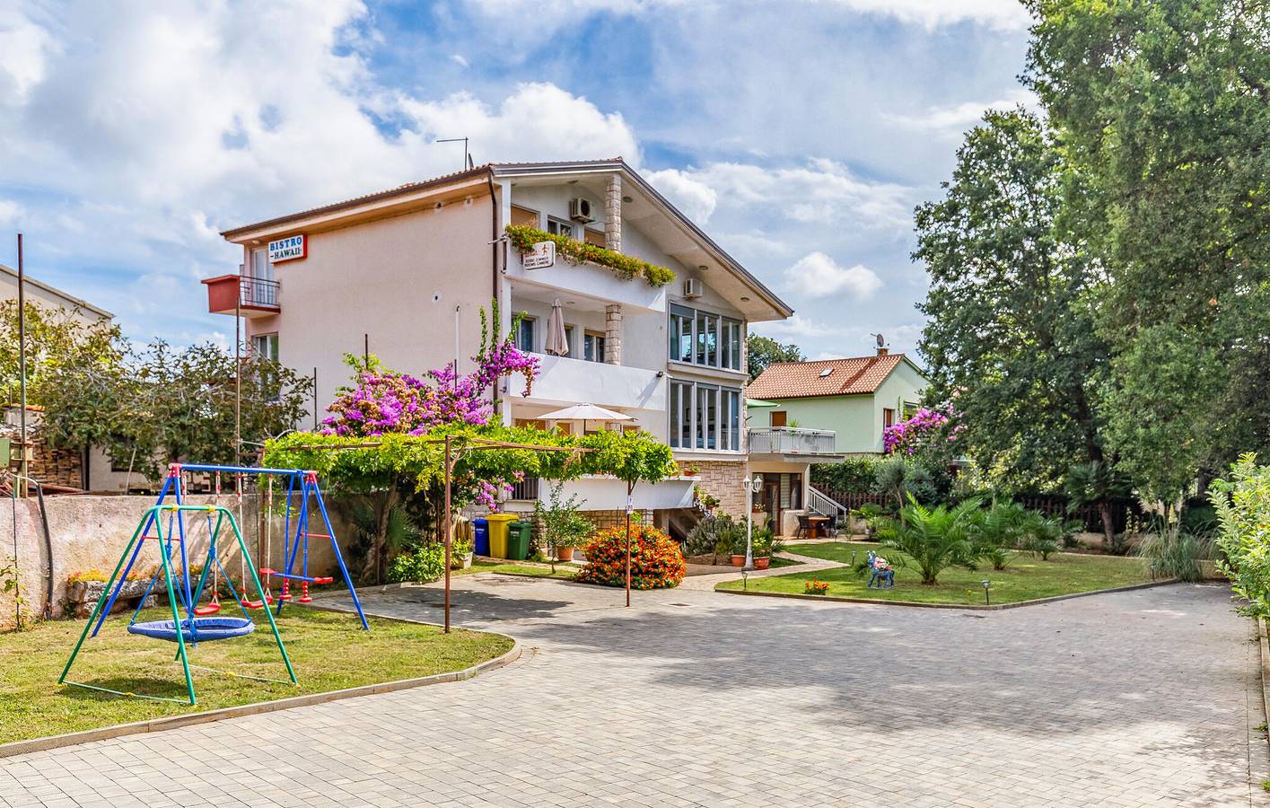 Appartement de vacances entier, Appartement confortable avec Wi-Fi, terrasse et parking - à 1,5 km de la plage in Banjole, Côte Sud d'Istrie