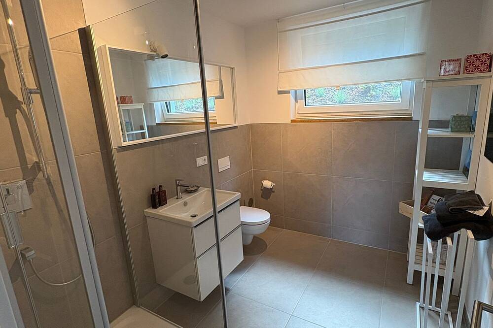 Ganze Wohnung, Neue Ferienwohnung nahe S-Bahn in Bad Vilbel, Wetterau