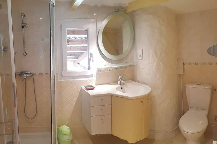 Location de vacances pour 4 personnes, avec terrasse et jardin à La Cresse - 3