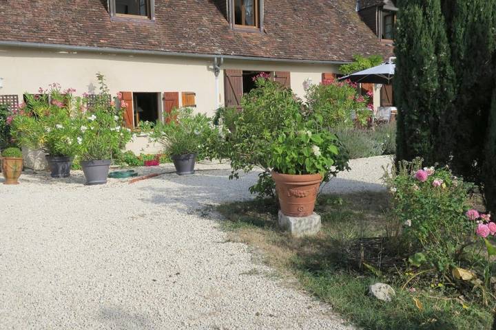 Chambre d’hôte pour 2 personnes, avec jardin ainsi que vue et terrasse dans Parc naturel régional de la Brenne - 3