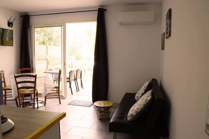 Ganze Wohnung, Neue Residenz, Le Manaka, Türkis, Ruhe und Erholung in Lamalou-les-Bains, Béziers und Umgebung
