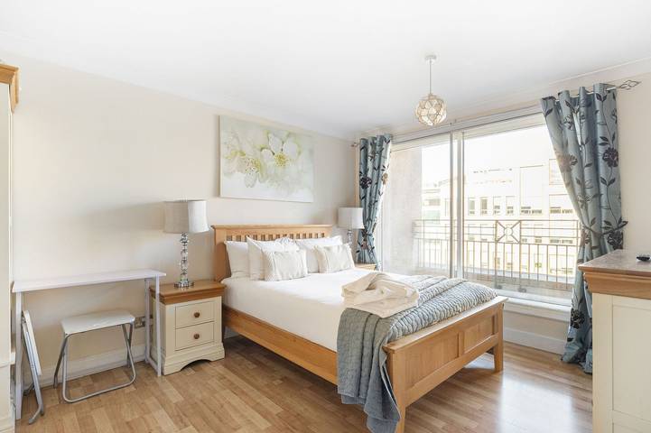 Vacation rental for 2 people, with Balcony in Downtown