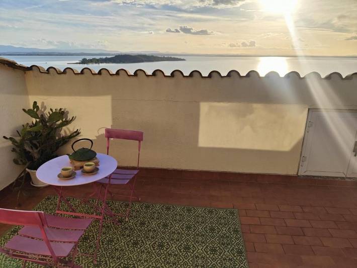 Maison d’hôte pour 3 personnes, avec Balcon et Terrasse ainsi que Jardin et Vue sur le lac dans Ombrie - 2