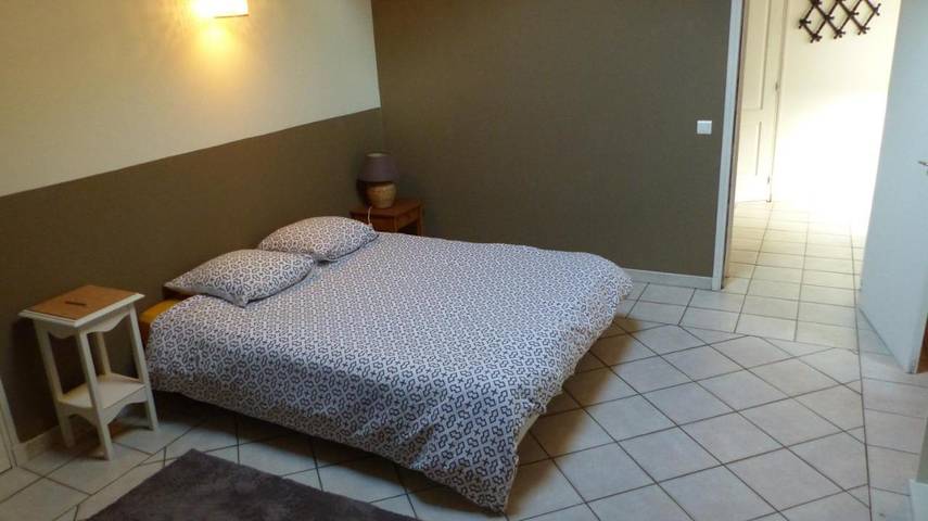 Gîte pour 4 personnes, avec piscine et jardin, animaux acceptés à Bretenoux - 2