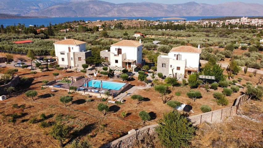 Gîte pour 4 personnes, avec piscine et jardin à Galaxidi - 4