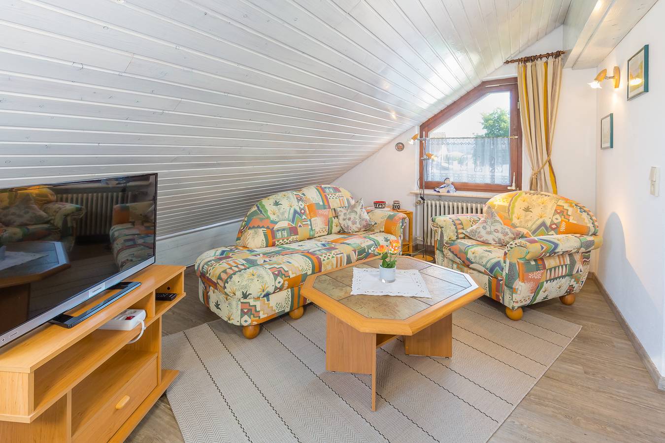 Ganze Ferienwohnung, Ferienwohnung Ursula Billi - Ferienwohnung  App. 52 qm in Moos, Untersee