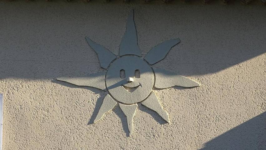 Location de vacances pour 4 personnes, avec piscine ainsi que jardin et vue, animaux acceptés à Velleron - 4