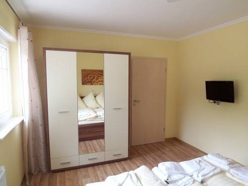 Ganze Ferienwohnung, Ferienanlage Moenchgut, Haus Meeresrauschen Whg. 2 in Strand Göhren, Göhren