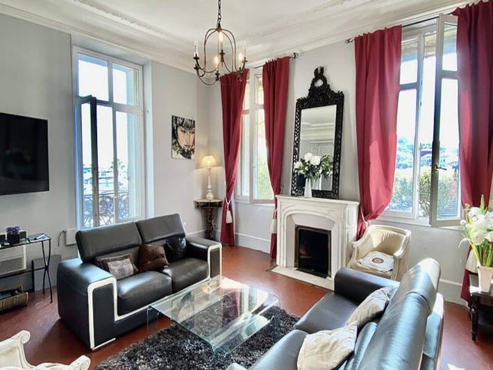 Gîte pour 6 personnes dans Cinema Les Arcades Ales - 2