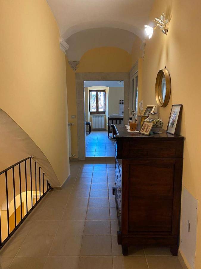 Appartamento per 6 persone, con Panorama a Santo Stefano di Sessanio