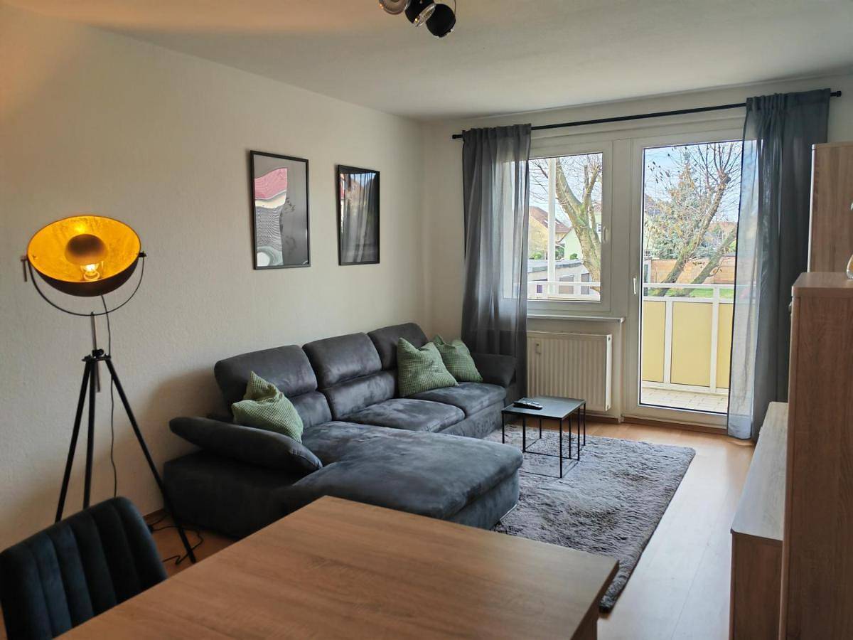 Ganze Wohnung, Two-Bedroom Apartment in Bitterfeld, Bitterfeld-Wolfen
