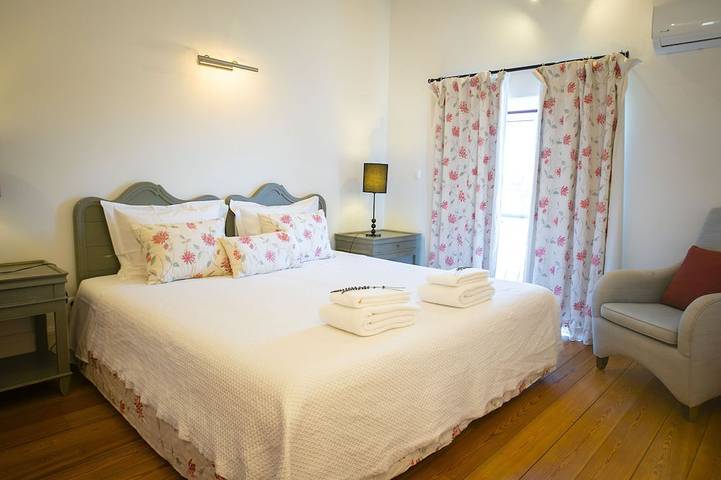 Splendide oasis au coeur de l'Alentejo -Farm & Barn in Viana do Alentejo, Beja Distrikt