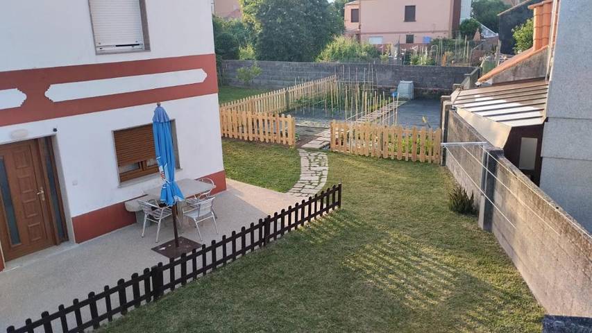 Apartamento de vacaciones para 4 personas, con terraza y jardín - 1