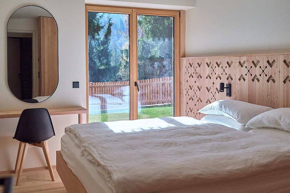 A family Alpine chalet in the heart of the Dolomites in Karersee, Welschnofen