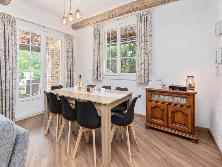 Location de vacances pour 6 personnes, avec jardin et piscine à Flayosc - 3