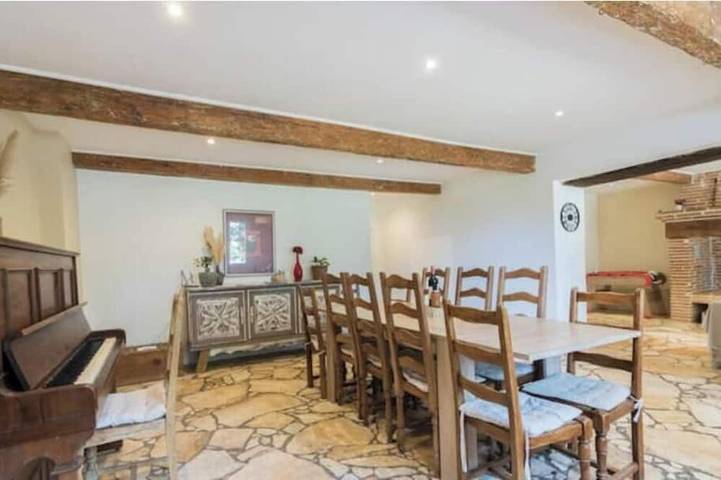 Maison de vacances pour 17 personnes, avec Jacuzzi ainsi que Jardin et Piscine
