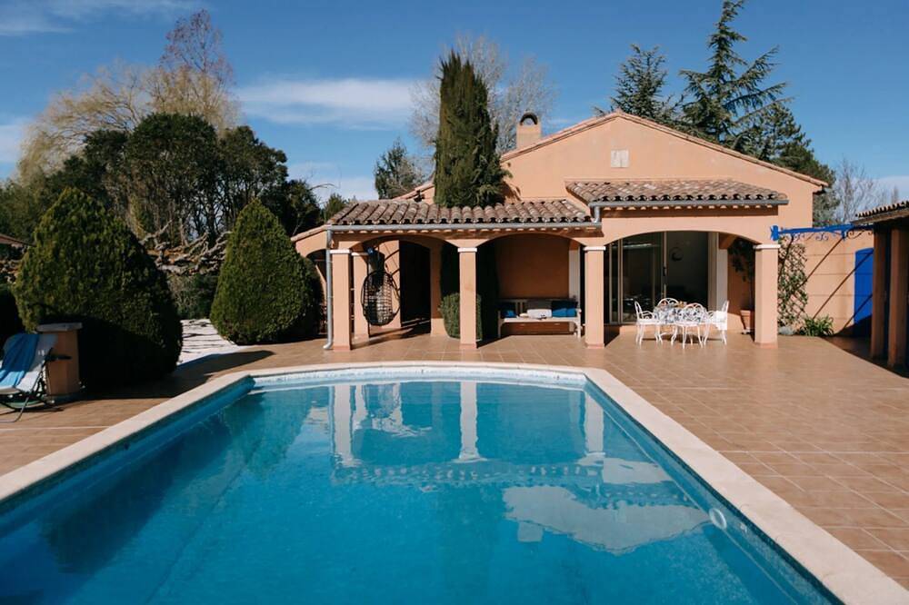 La Bambouseraie - Heated pool and nature in Lagnes, Parc naturel régional du Luberon