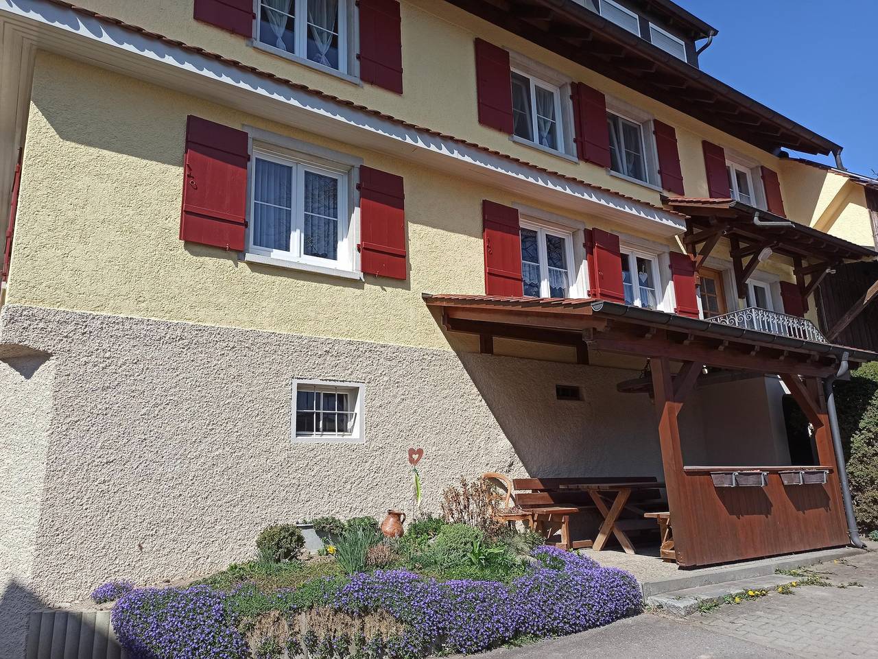 Ferienhof Hotz - Ferienwohnung 1, 70qm, 1 Schlafzimmer, max. 4 Personen in Wasserburg (Bodensee), Bayerisch Schwaben