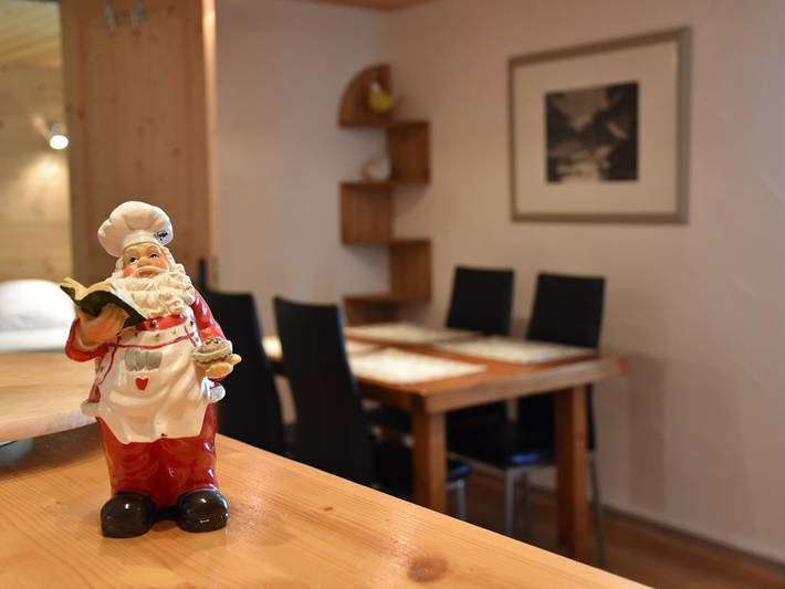Appartement entier, Appartement en centre-ville, proche des pistes, 4 personnes in Pralognan-la-Vanoise, Massif de la Vanoise