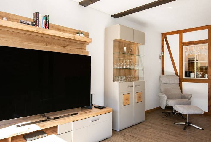 Ferienwohnung für 4 Personen, mit Terrasse im Berner Oberland - 2