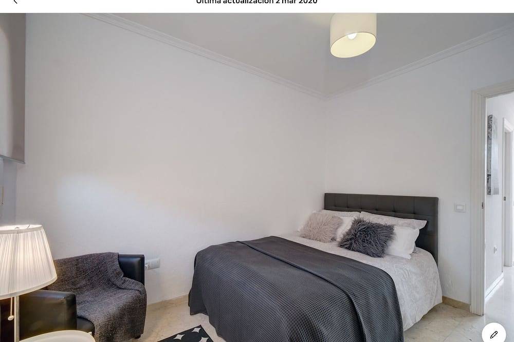 Apartamento entero, Duplex luminoso in La Línea de la Concepción, Costa de la Luz