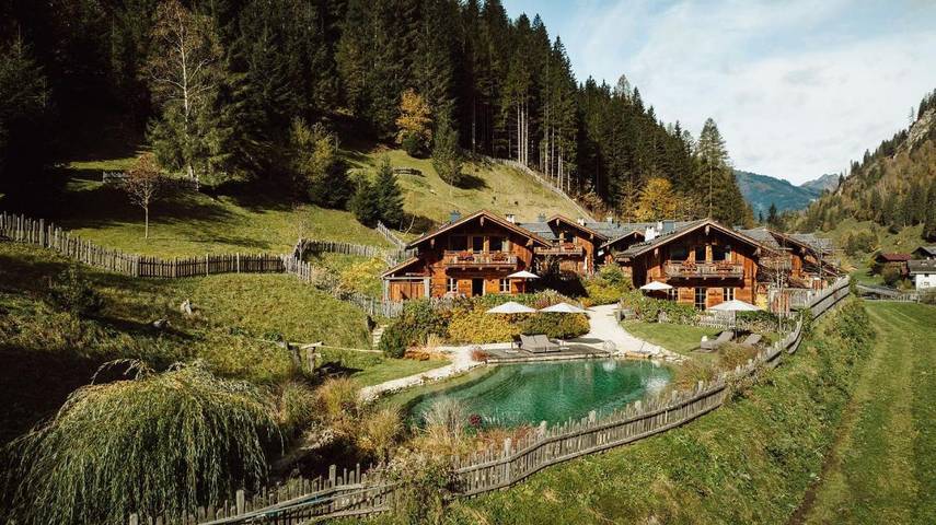 Vakantiewoning voor 4 personen, with Balkon and Whirlpool as well as Terras and Tuin in Hüttschlag