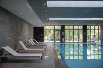 Hôtel pour 4 personnes, avec sauna et terrasse ainsi que piscine et jacuzzi, animaux acceptés dans Aéroport Paris-Charles de Gaulle