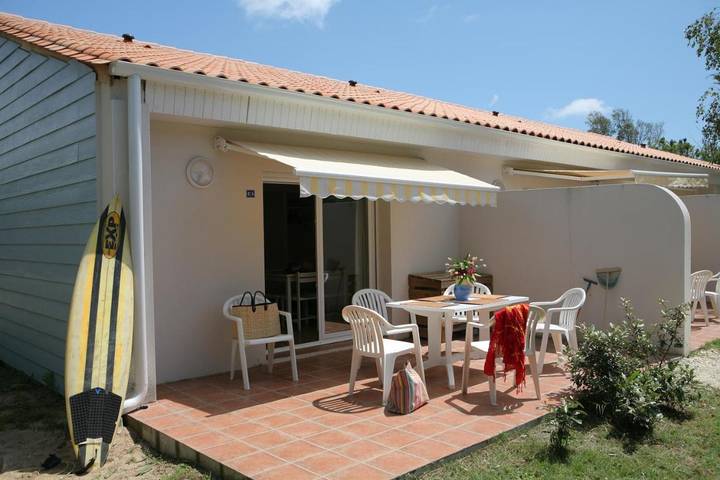Gîte pour 5 personnes, avec piscine et terrasse dans Plage des Sables-Vignier - 3