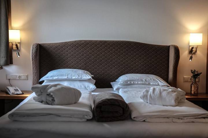 Maison d’hôte pour 4 personnes, avec piscine et jardin ainsi que sauna et vue à Tulfes - 2