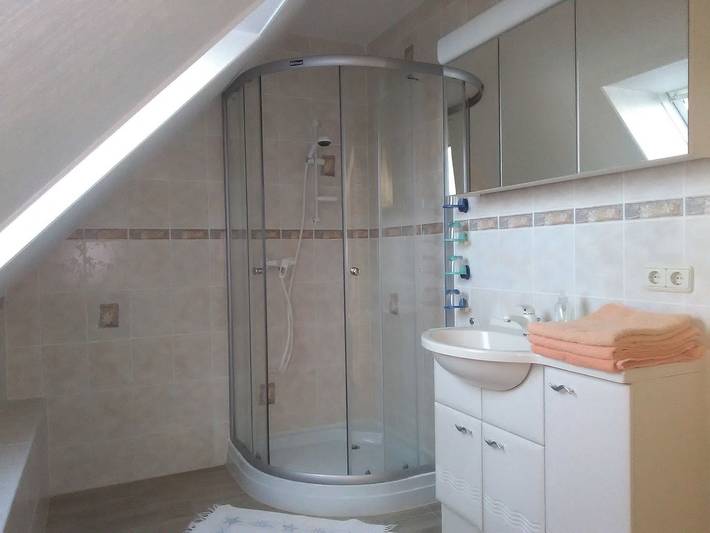 Ganze Ferienwohnung, Ferienwohnung Hüttenhof Großleinungen - Ferienwohnung Hüttenhof in Sangerhausen, Harzvorland