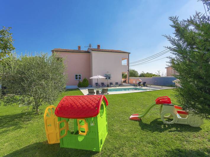 Ferienhaus für 12 Personen, mit Garten und Pool sowie Terrasse und Sauna in Barban - 4