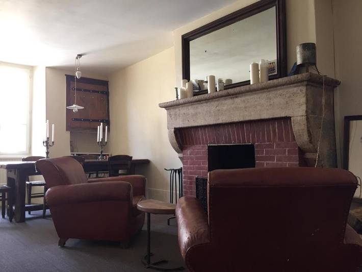 Location de vacances pour 11 personnes, avec terrasse dans Eglise Notre Dame De Noyers - 4