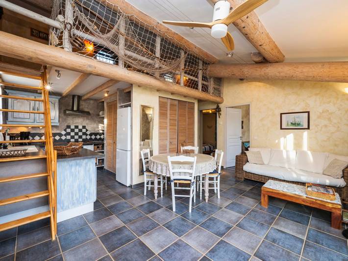 Location de vacances pour 4 personnes, avec jardin à Aups - 2