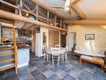 Location De Vacances pour 4 Personnes dans Aups, Parc naturel régional du Verdon, Photo 1