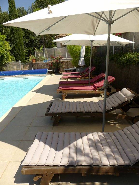 Location de vacances pour 4 personnes, avec jardin et piscine à Trets - 3