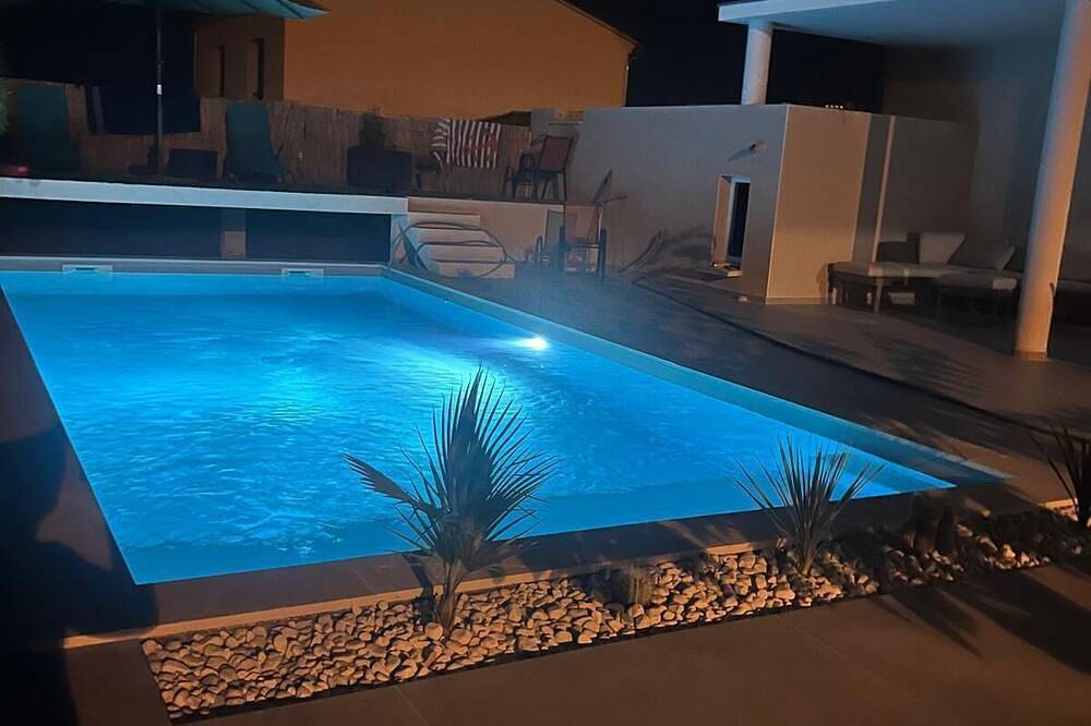 Prestigious villa in Tulette, Nyons region