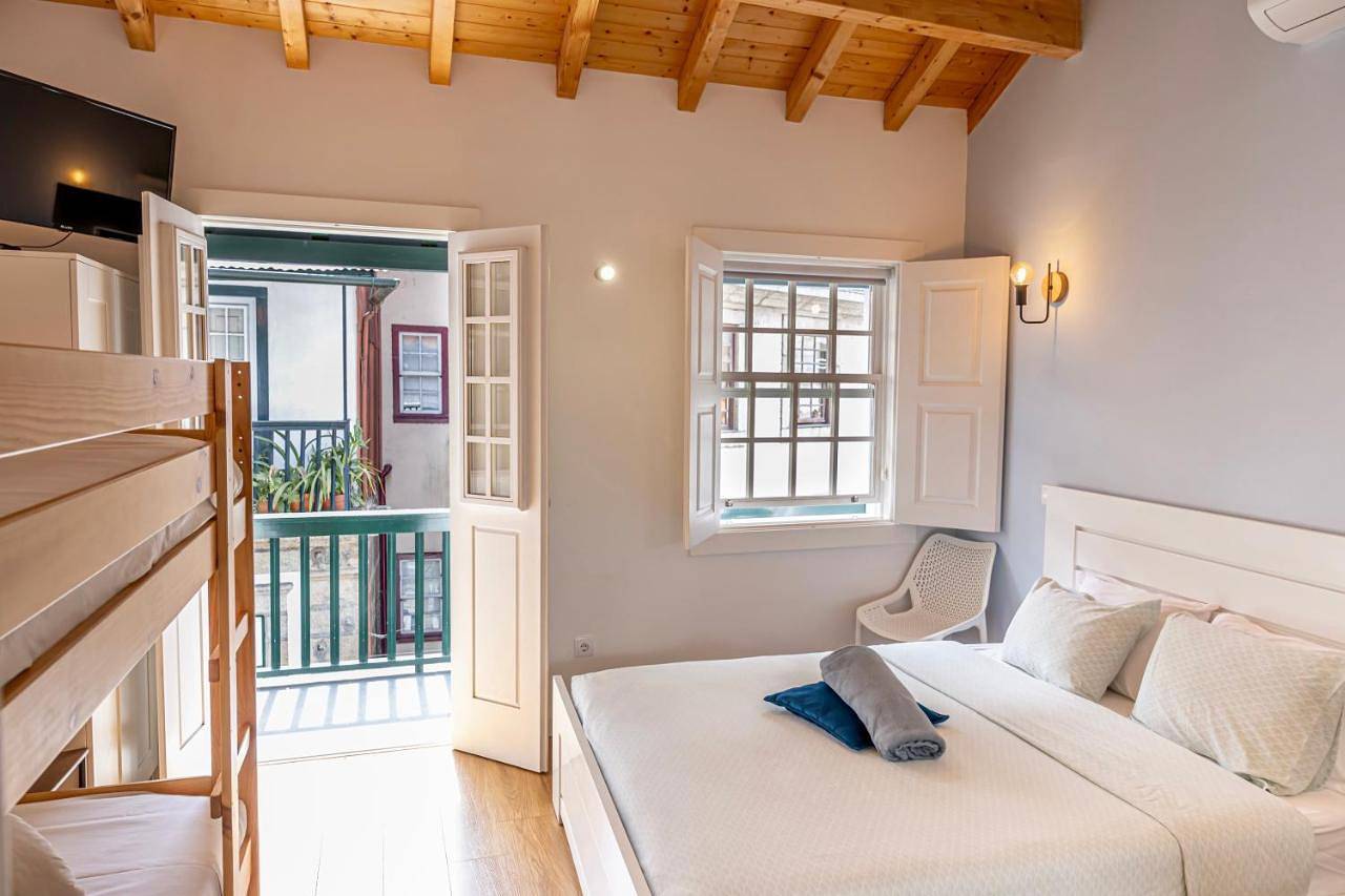 Apartamento inteiro, One-Bedroom Apartment in Amarante, Distrito do Porto