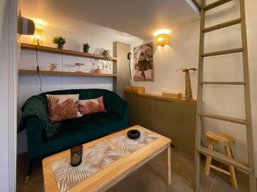 Gîte pour 2 personnes, avec terrasse dans Office De Tourisme De Beaulieu Sur Mer