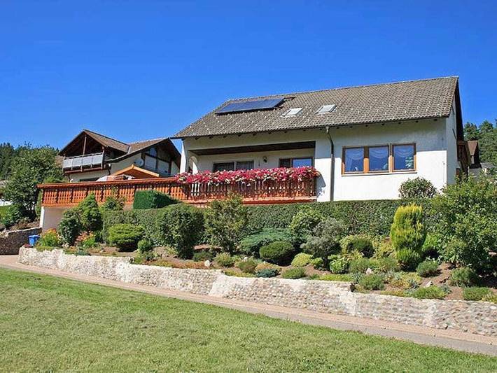 Ferienhaus für 4 Personen, mit Balkon in Schramberg