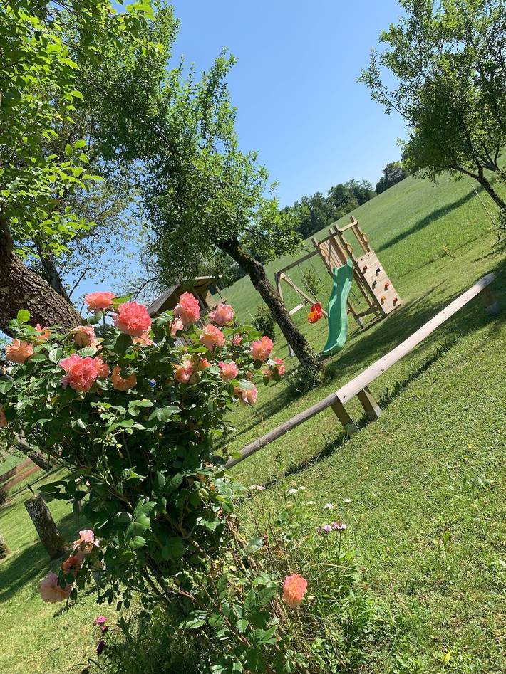 Bauernhof für 4 Personen, mit Seeblick und Garten, kinderfreundlich in Waging am See - 2
