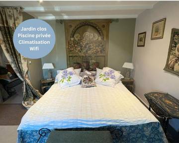 Chambre d’hôte pour 2 personnes, avec piscine ainsi que terrasse et jardin à Paradou