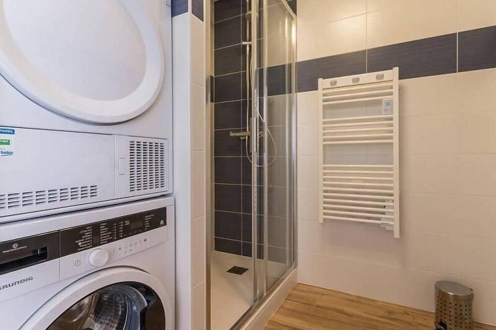 Appartement entier, Appartement face à la plage avec loggia, cour, wifi et barbecue - Piriac-sur-Mer in Lerat, Piriac-sur-Mer