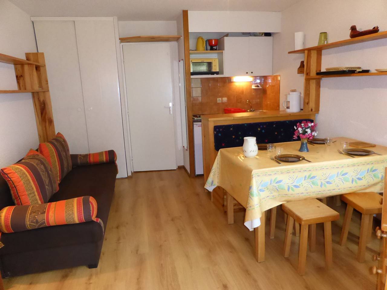 Ganzes Studio, Studio mit Schlafnische für 4 Personen in den Hameaux du Lay, Les Contamines-Montjoie in Les Contamines-Montjoie, Pays du Mont-Blanc
