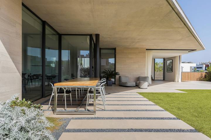 Casa rural para 10 personas, con balcón además de piscina y jardín, Familias con niños en Sitges - 2