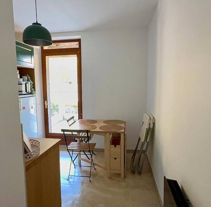 Gîte pour 4 personnes, avec vue, animaux acceptés à Brégnier-Cordon - 2