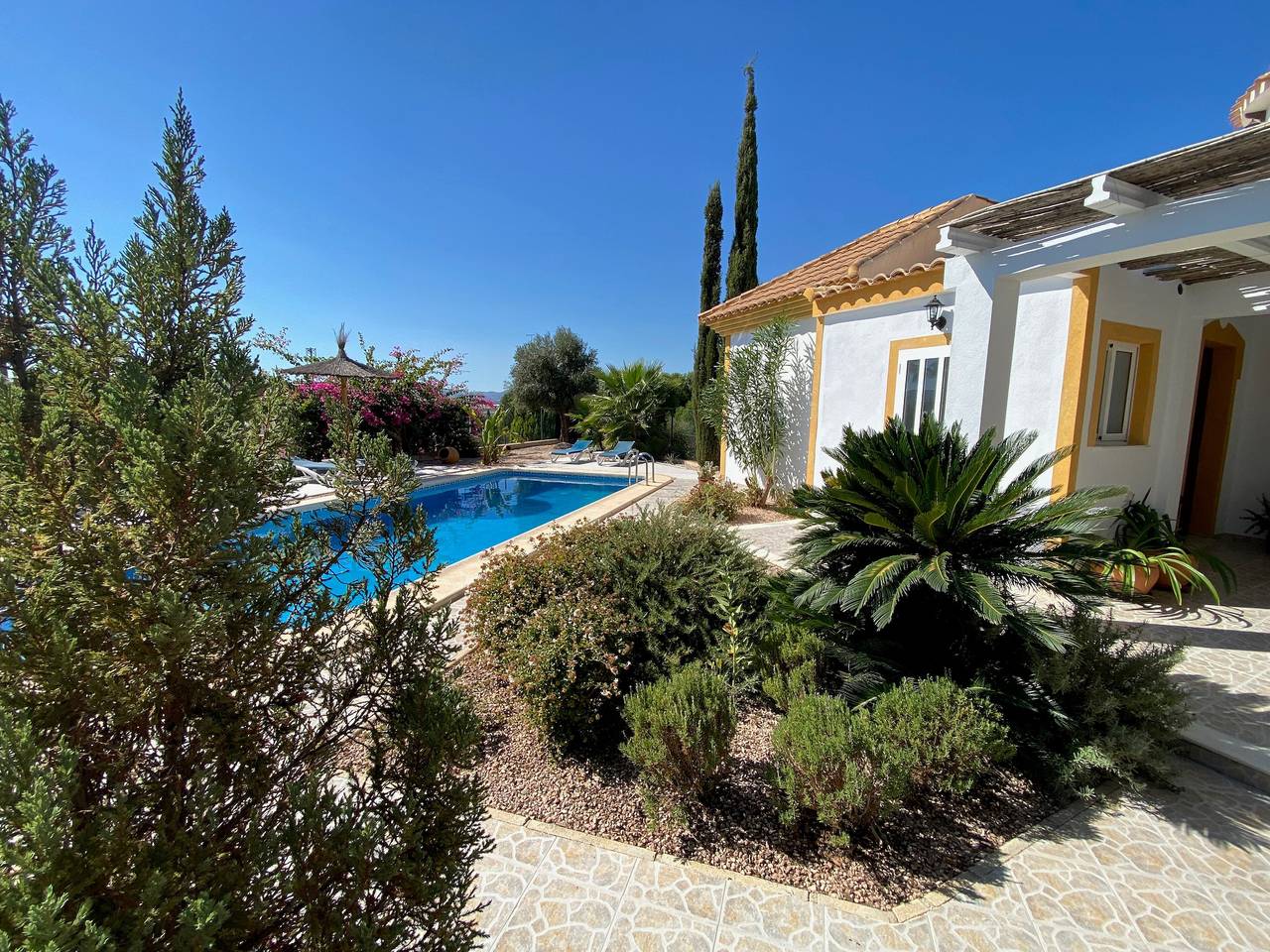 Villa vacacional 'Casa Mirador' con piscina privada, A/C y Wi-Fi in Mazarron Country Club, Mazarrón