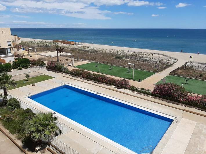 Gîte pour 4 personnes, avec terrasse ainsi que piscine et vue, animaux acceptés dans Plage Lydia - 4